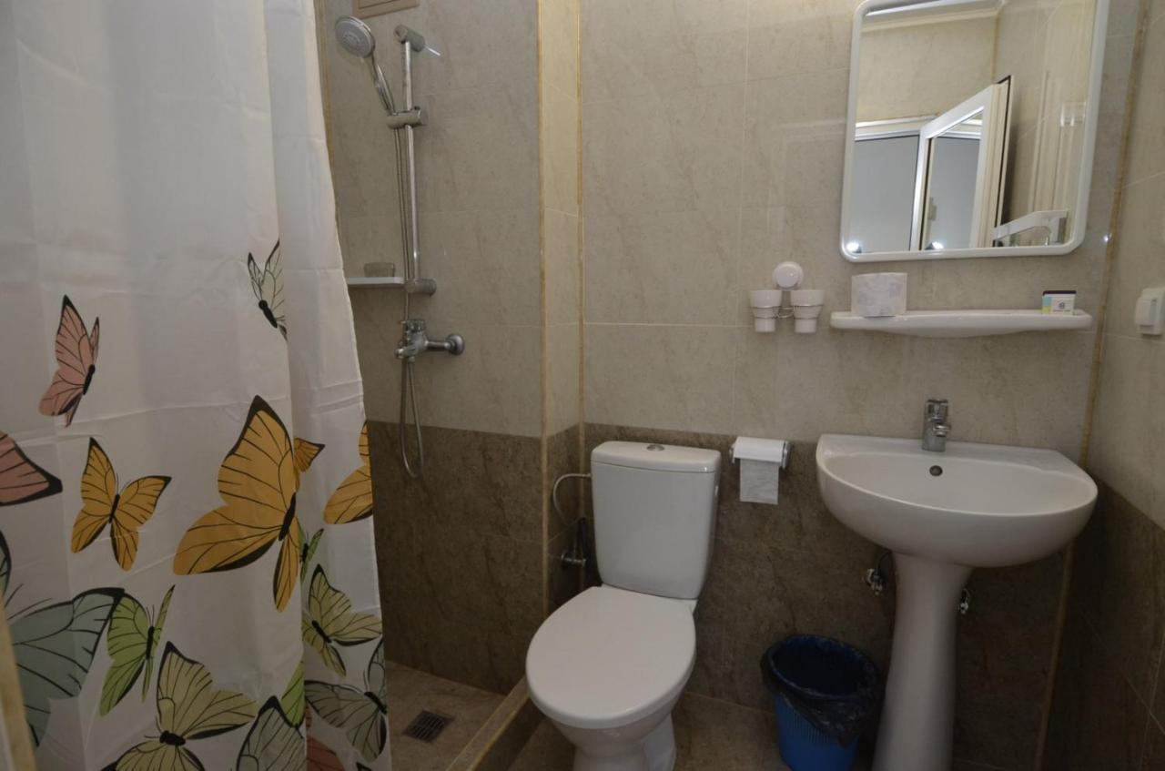 Vila Rara Hotel Costinesti Bagian luar foto
