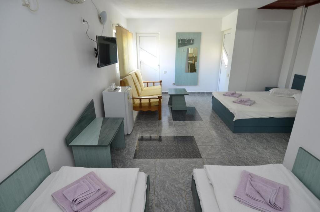 Vila Rara Hotel Costinesti Bagian luar foto